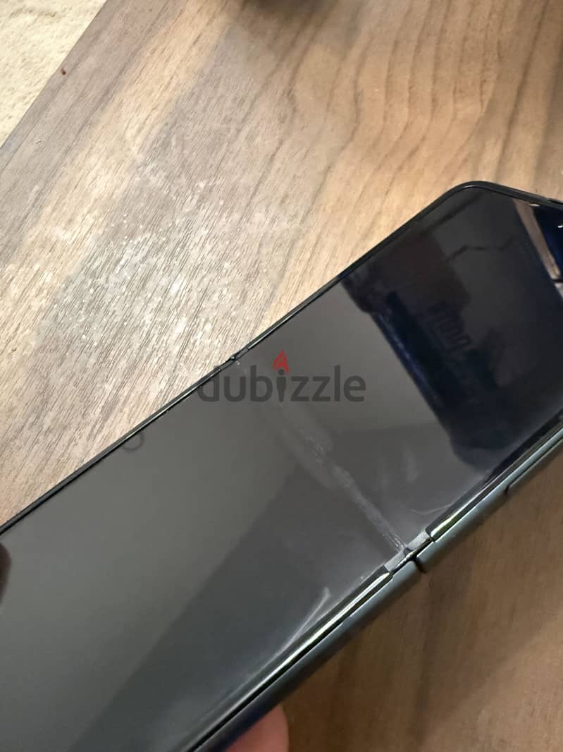 Samsung Z Flip 3 2