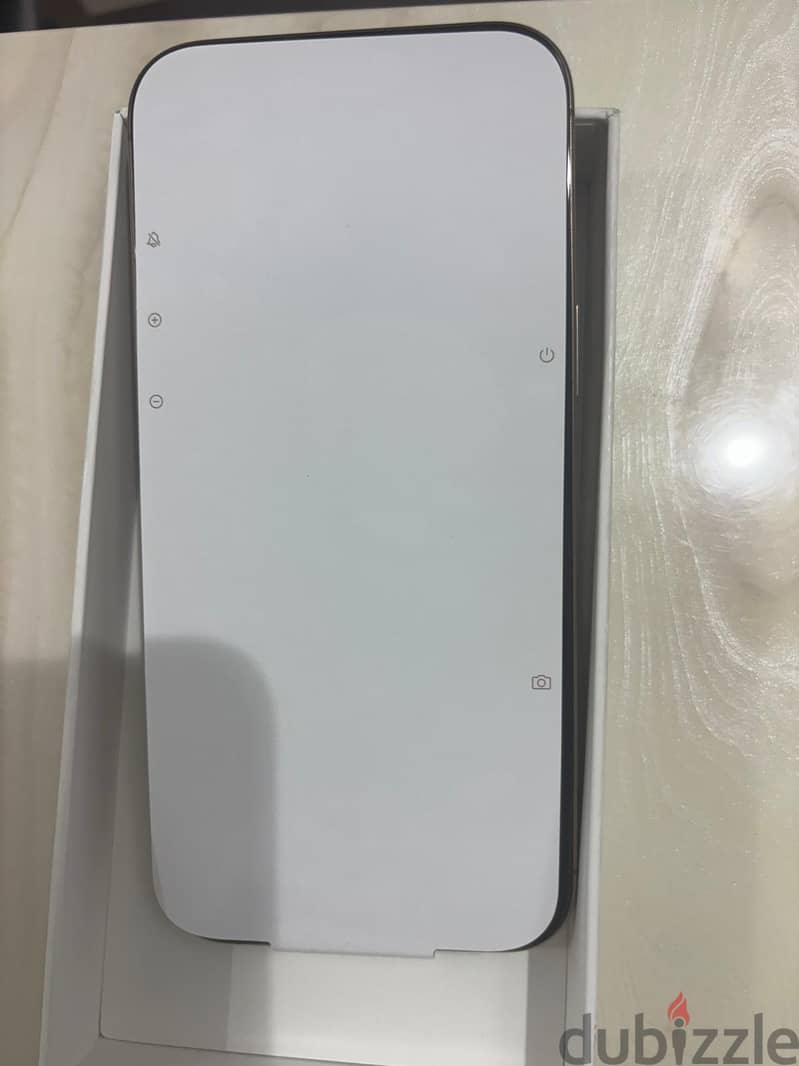 New iPhone 16 Pro Max, Desert Titanium, 256GB 2