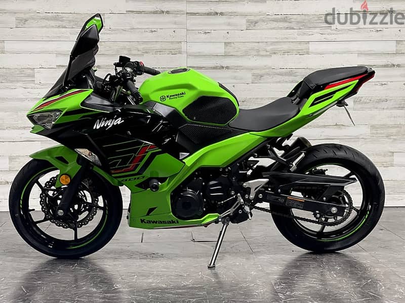 2023 Kawasaki Ninja 400 available +44 7507 647630 3
