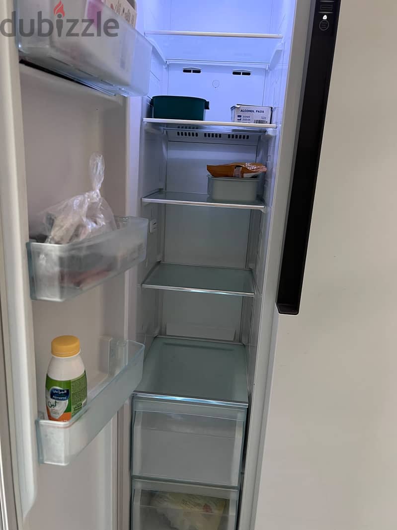 Haier side-by-side door Refrigerator for sell 1