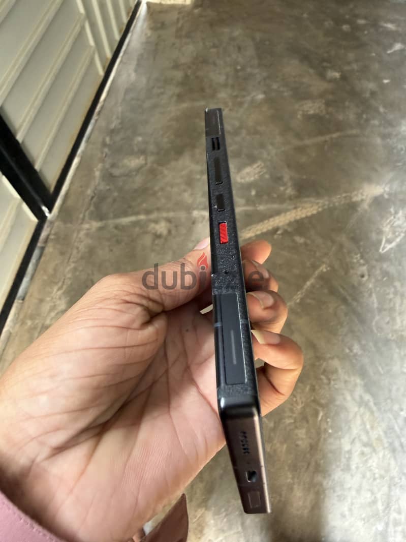 RED MAGIC 11 pro 1Tb/24 gb 4