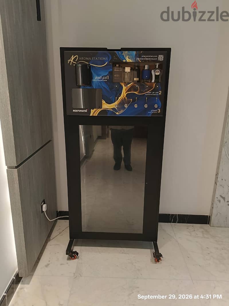 Perfumes Spray Vending Machine 3