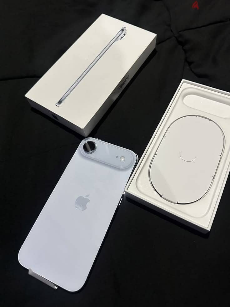 Brand new iPhone 17 air is available 1