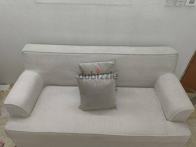 SOFA FOR SALE . . . NEW  2 MONTH AGO 1