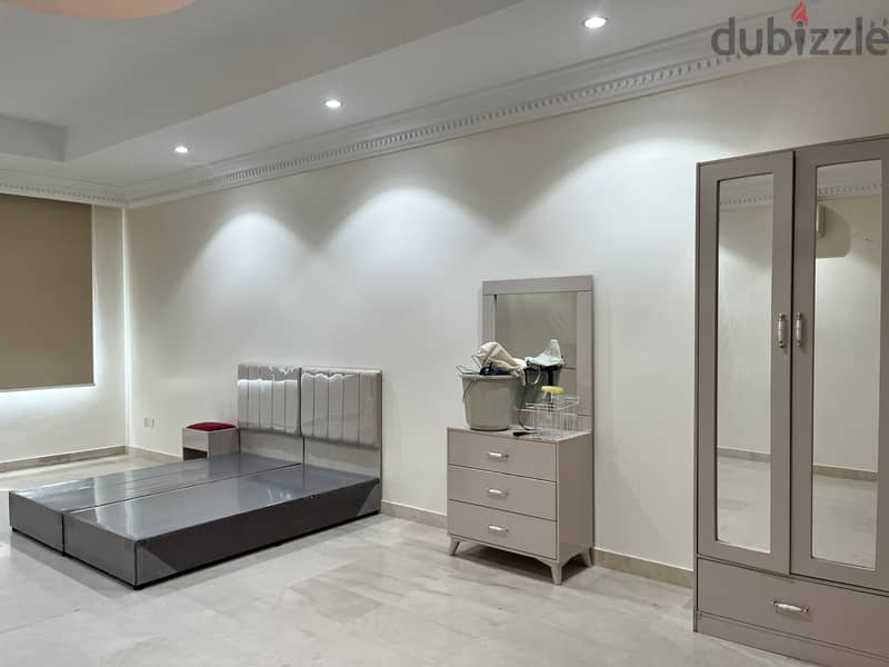  Fully Furnished Room for Rent – Single Bachelor 2