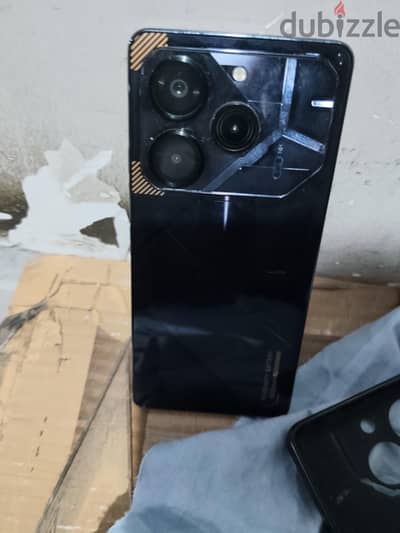 techno prova 6 5g 256.16  charger 70 w