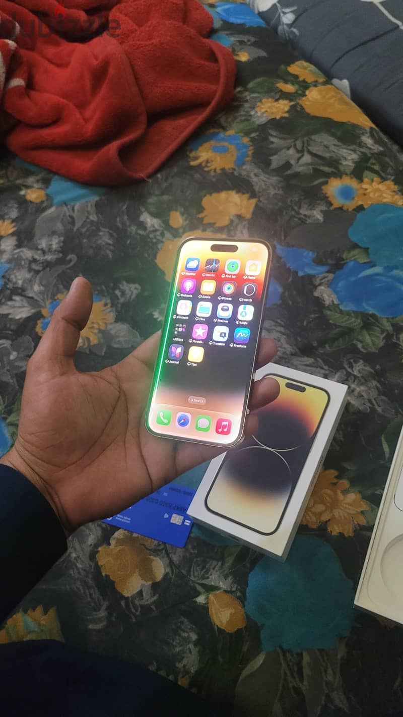 Apple - iPhone 14 Pro 3