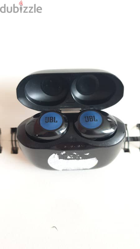 EARBUDS HEADPHONES SONY APPEL JBL  سماعات ماركات عالميه أصلية 10