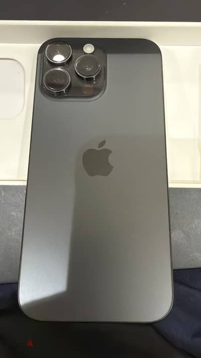 Apple iPhone 16 Pro Max - Black Titanium - 256GB (very clean)