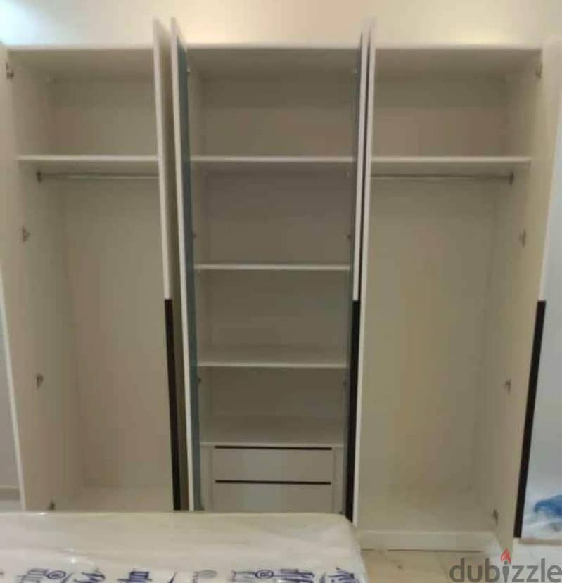 Modern Stylish Wardrobes all Sizes Available in Jeddah 2
