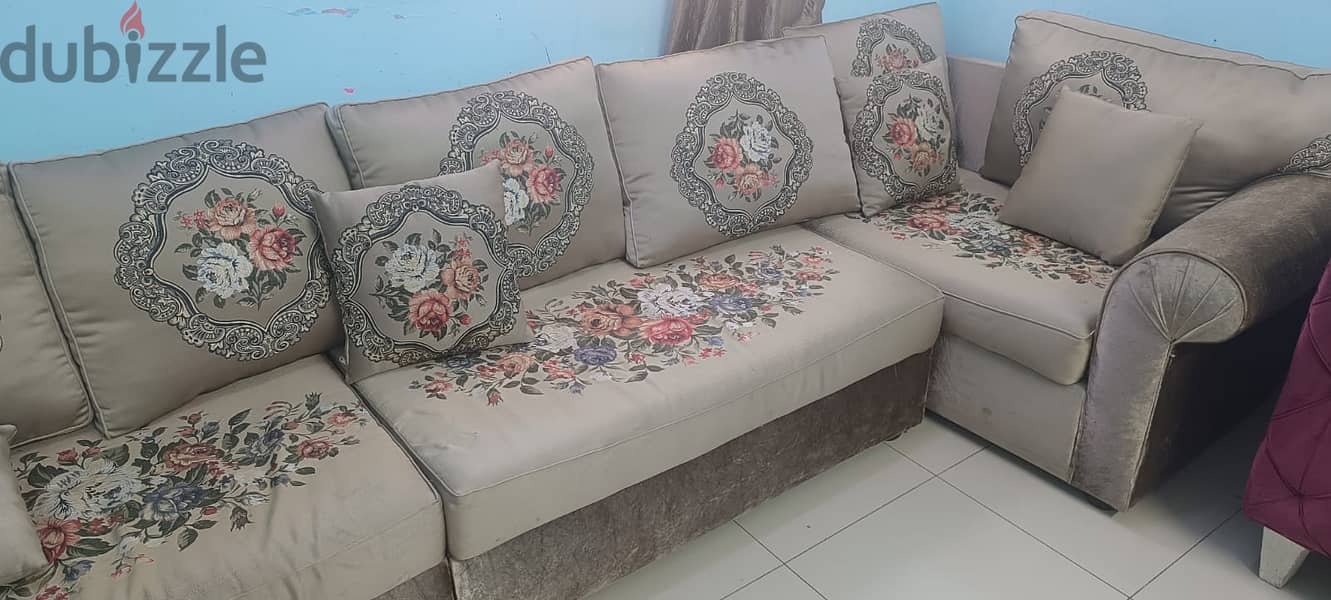 Elegant sofa, washing machine, and wooden cupboard—all in great condit 1