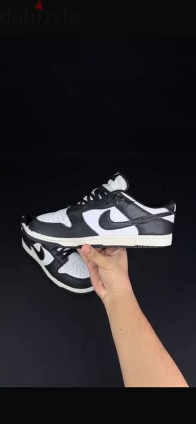 Nike Panda Dunks