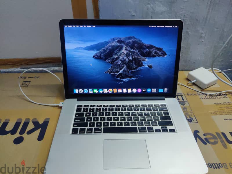Mack book pro 2016 i7 1