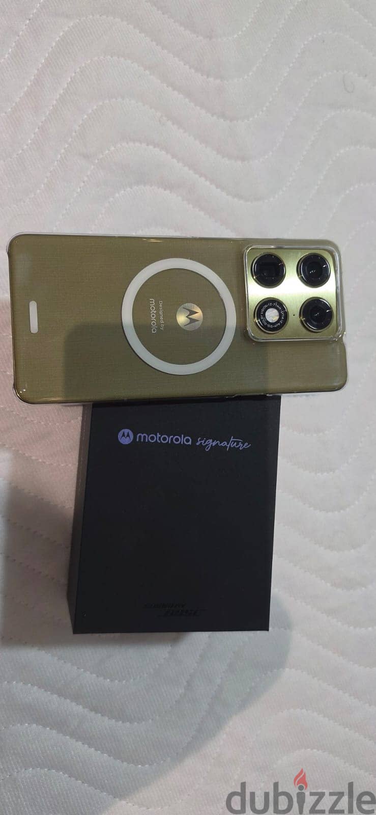 Motorola signature latest series. Same as New. 4
