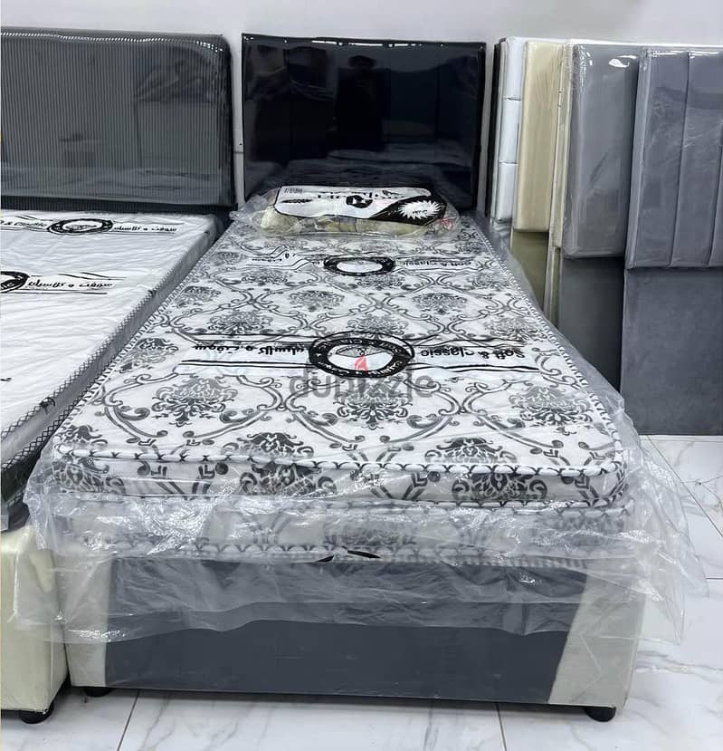 All sizes Beds with or without Mattresses available 5