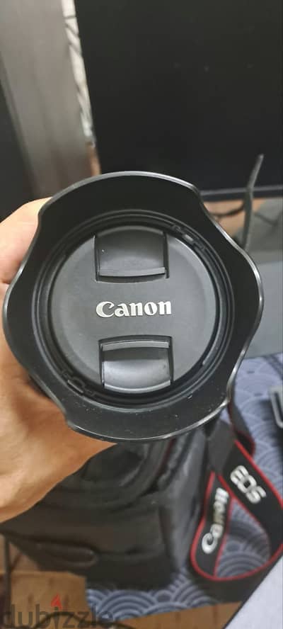 Slightly used DSLR Canon EOS 250D