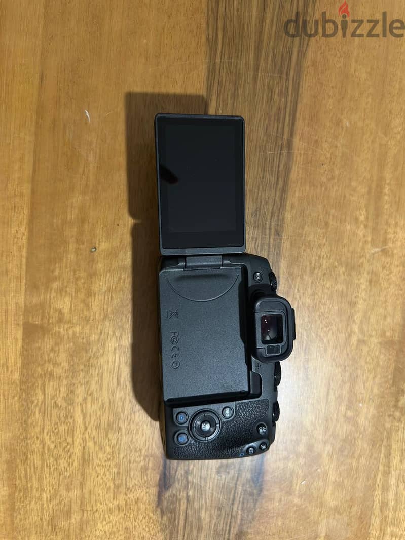 Canon eos RP and 24-105 f4 L lense 2