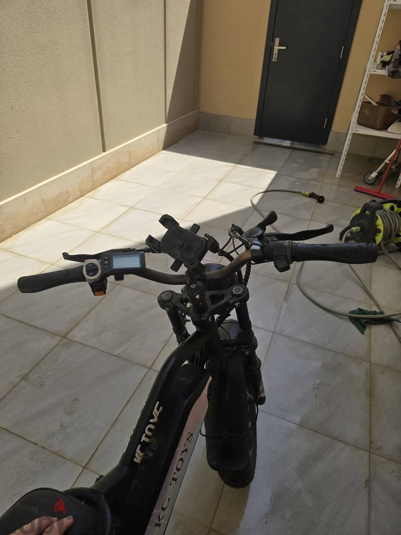 E bike top speed 55kph rarely driven (price negotiable) 4