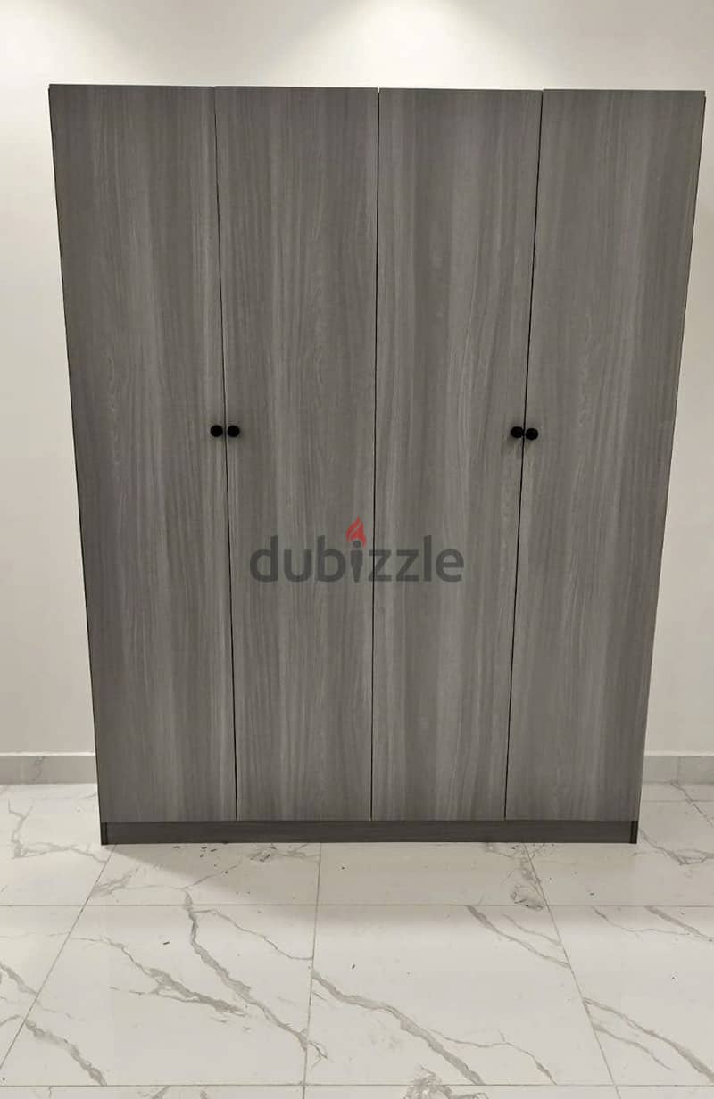 Four door wardrobe new 2
