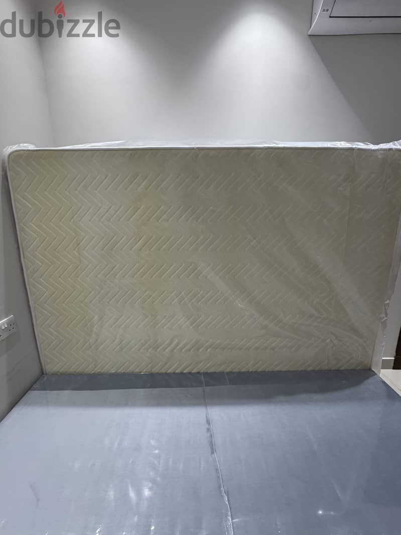 Sleep Royal Mattress 200x160 1