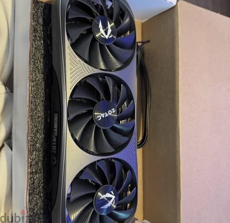 ZOTAC Gaming GeForce RTX 4070 Ti Trinity 12GB GDDR6X Graphics Card 1