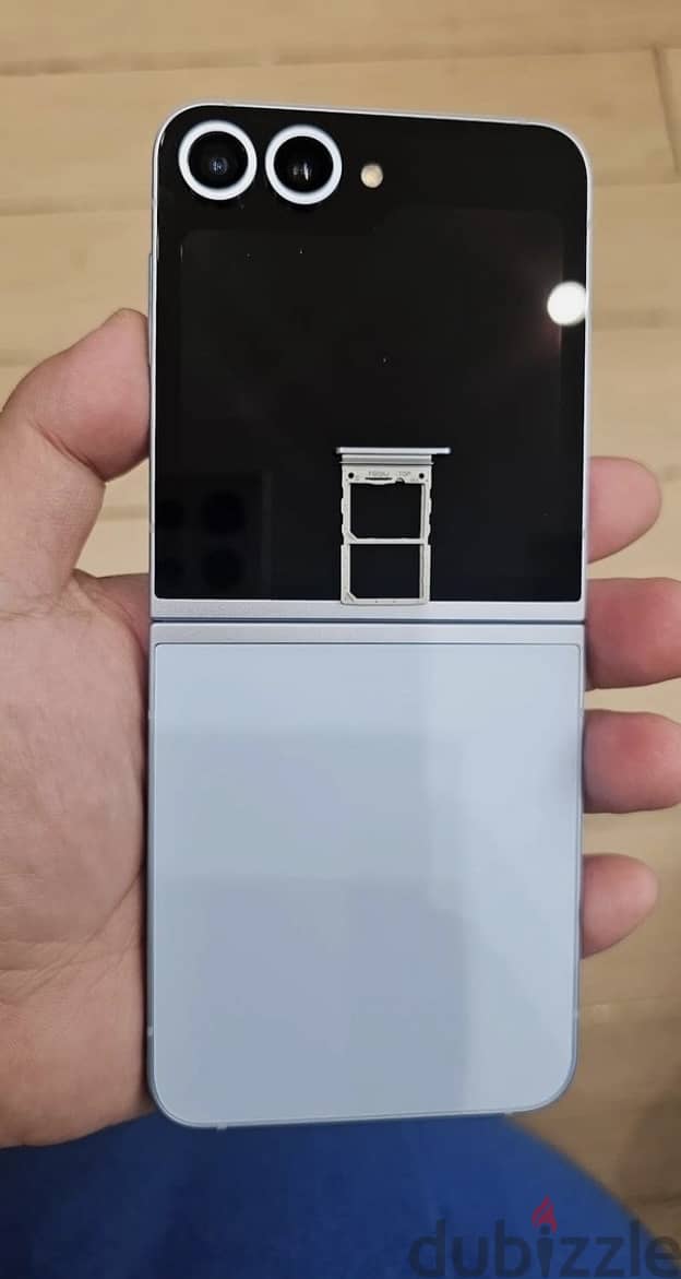 Samsung Galaxy Z flip 6 2