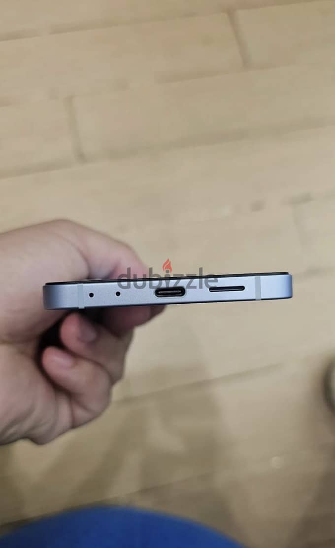 Samsung Galaxy Z flip 6 4