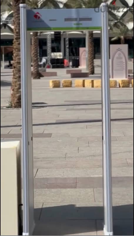 بوابات امنية بوابة كشف المعادن والاسلحة للامن والسلامة 7