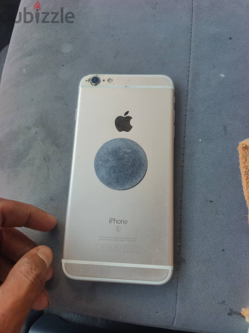 Mobile is good condition and working 2