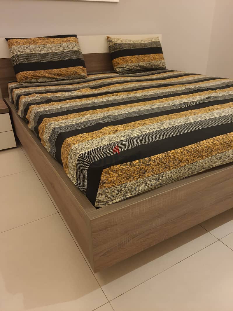 King Bedroom Set 180x200 cm 6