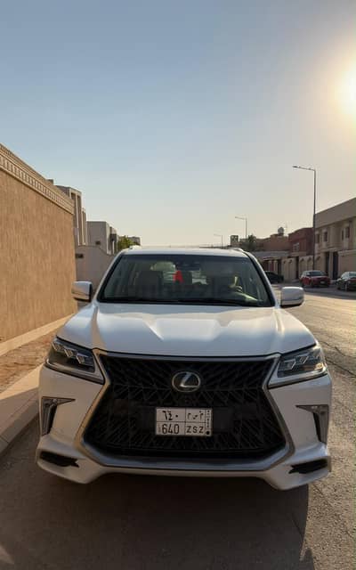 لكزس LX570 ٢٠٢٠ فاخرة | Lexus LX570 2020 Premium
