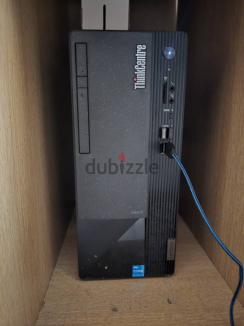 Lenovo Thinkcenter 1TB, HP monitor and full computer set 3