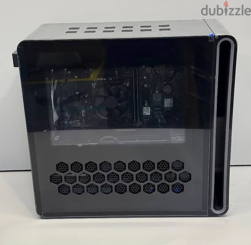 Alienware Aurora Gaming Desktop RTX 5080/Core Ultra 9/1TB SSD, 32GB 2
