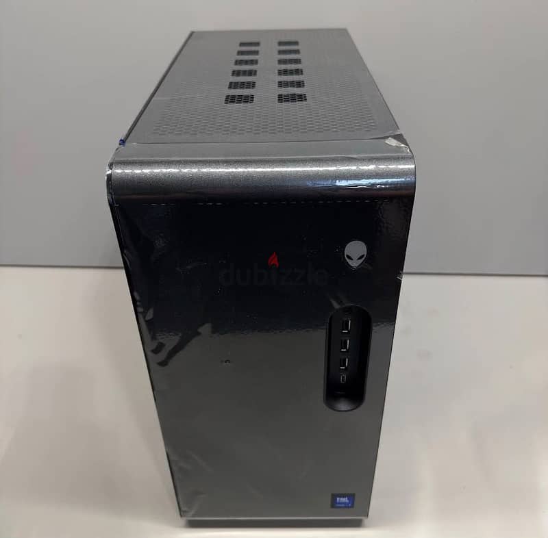 Alienware Aurora Gaming Desktop RTX 5080/Core Ultra 9/1TB SSD, 32GB 3