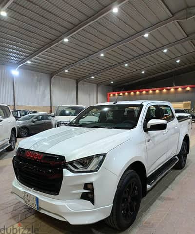إيسوزو دي ماكس جي تي 2024 | Isuzu DMax GT 2024