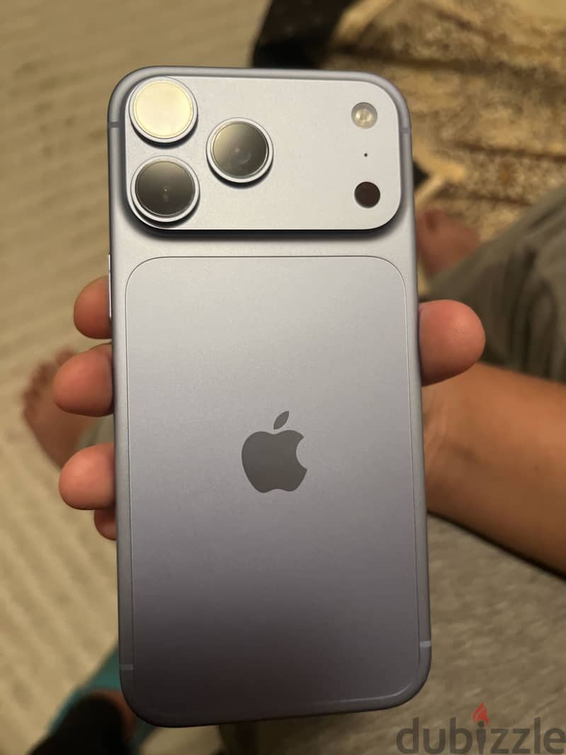 Apple - iPhone 18 Pro Max 5