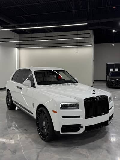 Rolls Royce CULLINAN 2025