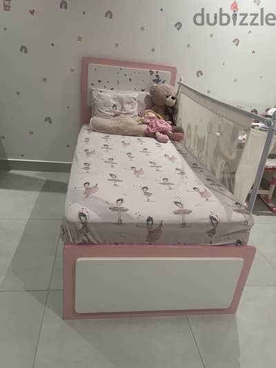 Single bed