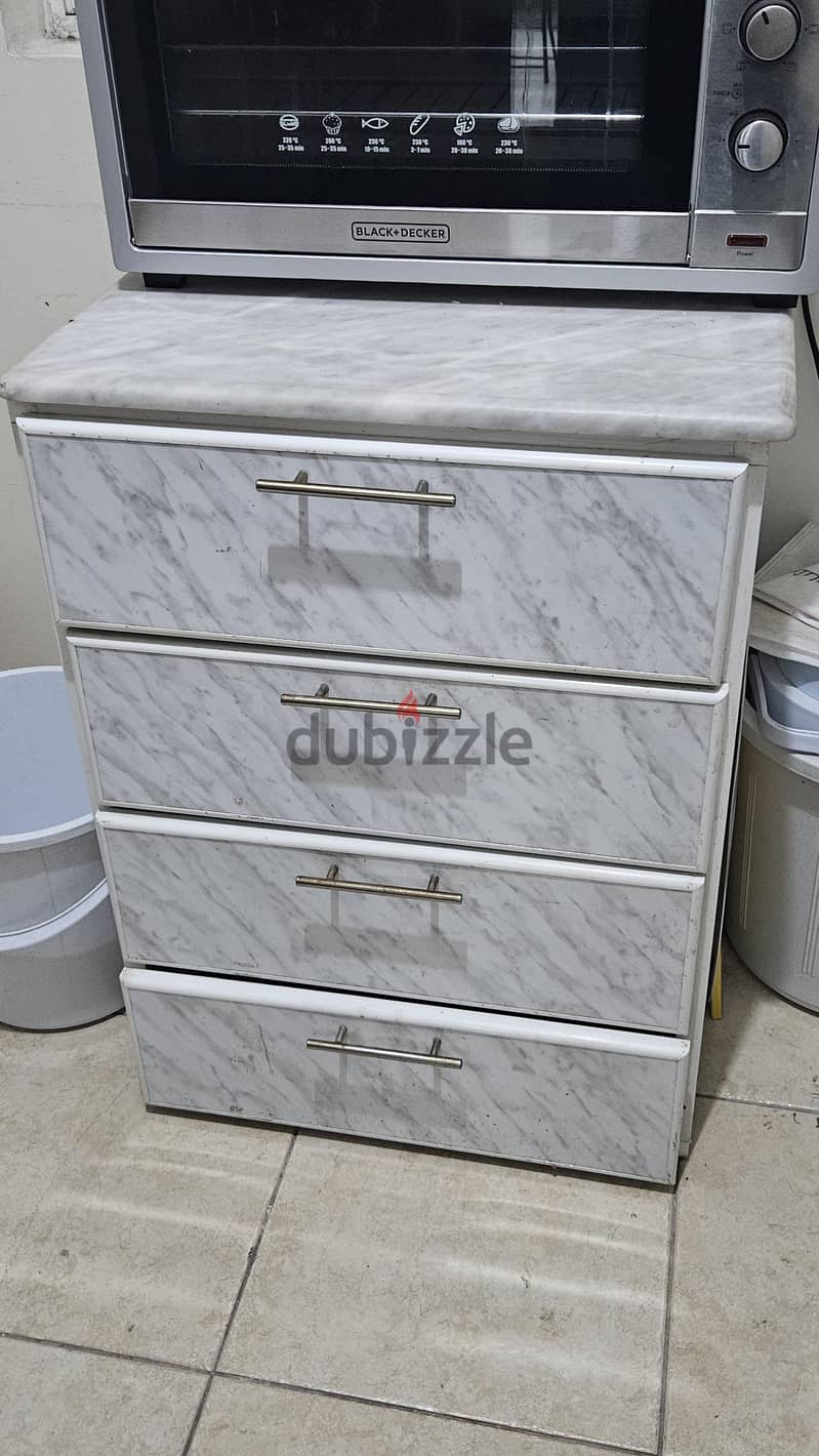 Kitchen Cabinets and Drawer is on Sale! 2