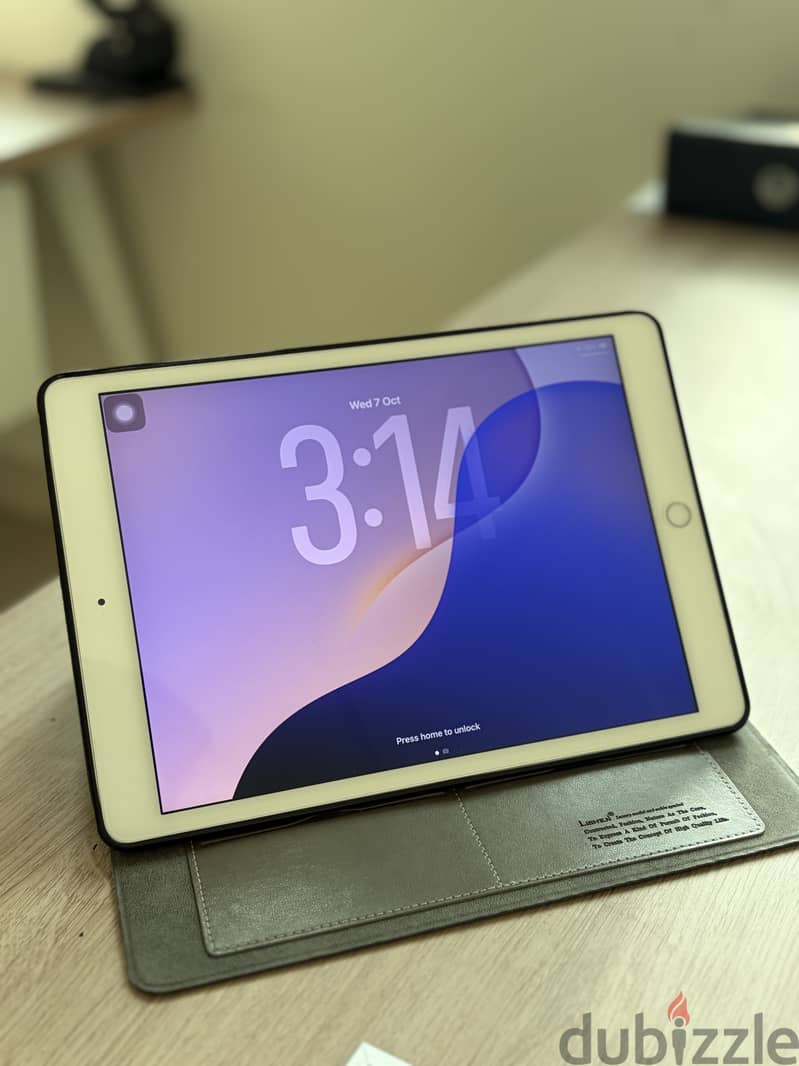 Apple iPad 8th gen 1