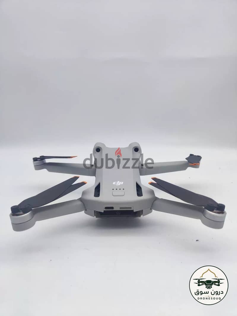 درون DJI Mini 3 Pro بالشاشة فلاي مور كومبو مستعمل 4