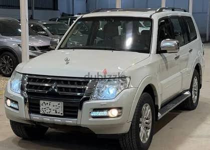 ميتسوبيشي باجيرو 2016 V6
