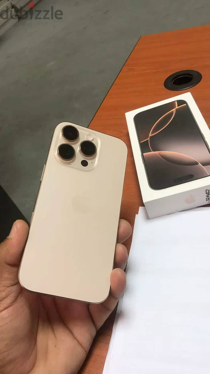 16 Pro Gold ,256 GB 1