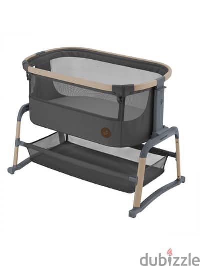 Maxi Cosi Iora Air - crib - next to me - baby