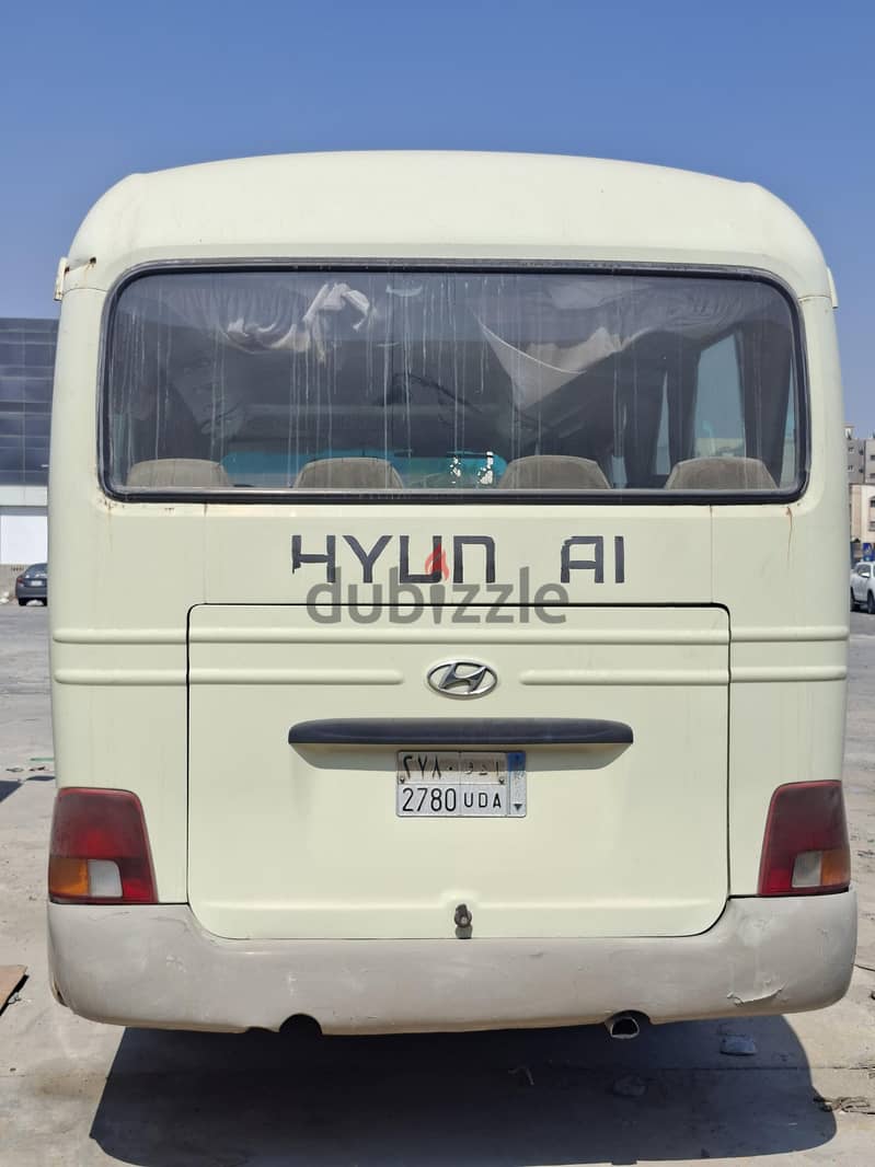 Hundai County 5