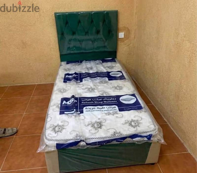 Modern Stylus beautiful Single Beds with or Without Mattresses. 2