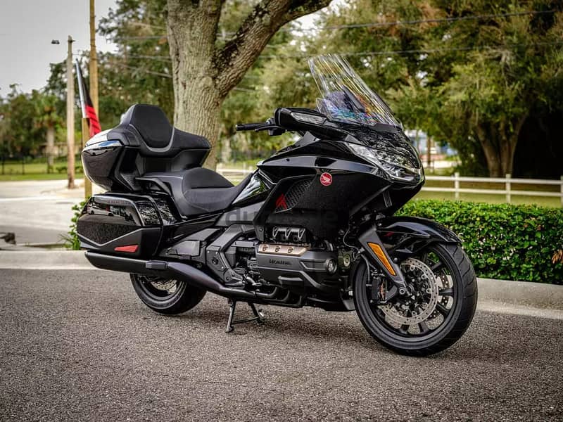 2023 Honda Gold Wing (971589430760) 1