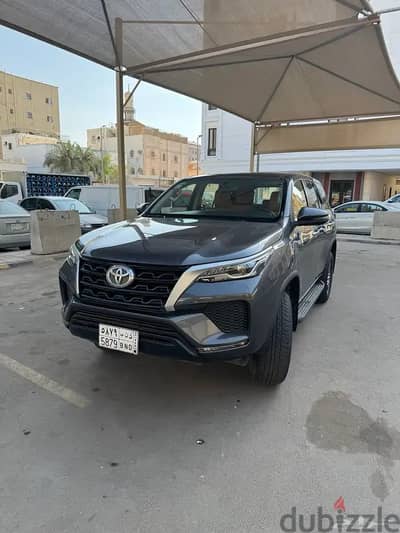 Toyota Fortuner 2021