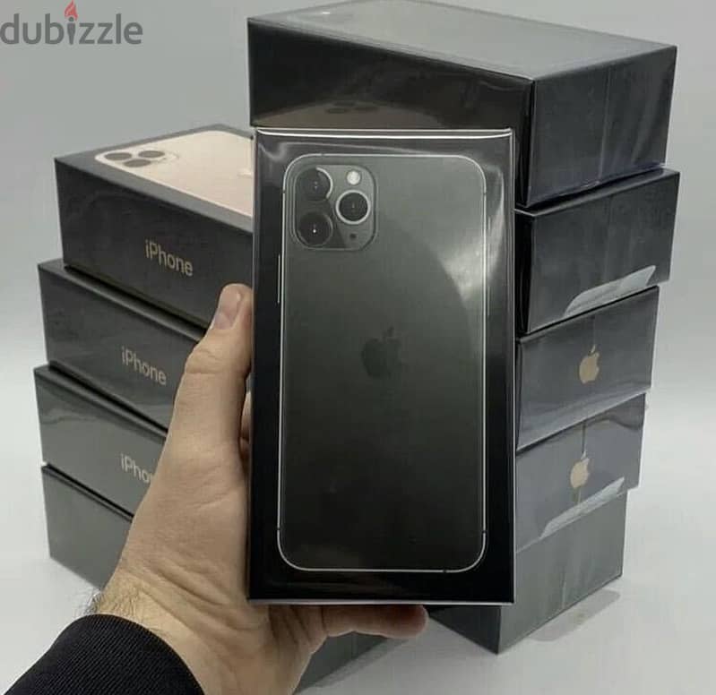 BRAND NEW APPLE IPHONE 11 PRO MAX 256GB NOW AVAILABLE!!! 4