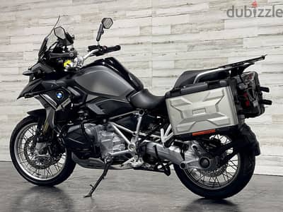 2017 BMW R1200GS available